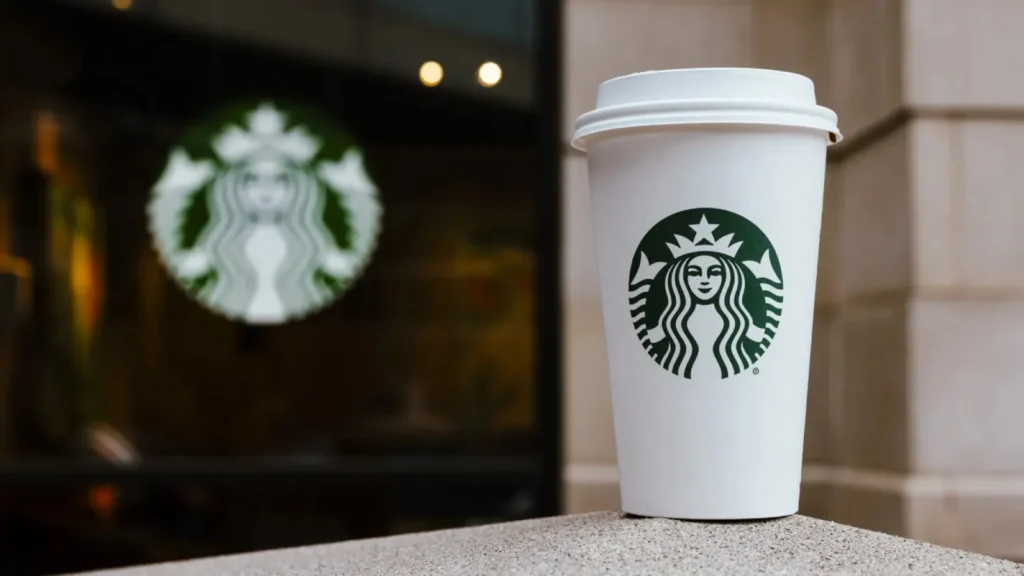 Starbucks Kuzey Amerika Bölgesindeki Yaklaşık 250 Şubesini Kapatma Kararı Aldı