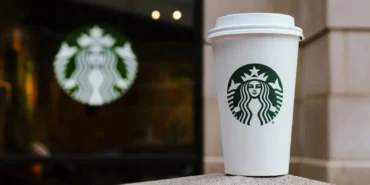 Starbucks Kuzey Amerika Bölgesindeki Yaklaşık 250 Şubesini Kapatma Kararı Aldı