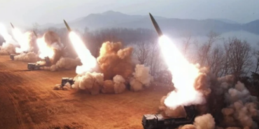 Kuzey Kore Japon Denizi'ne Çok Sayıda Balistik Füze Fırlattı